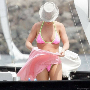 Hot Naked Celeb Britney Spears 097 pic