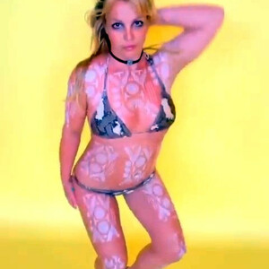 Free Nude Celeb Britney Spears 007 pic
