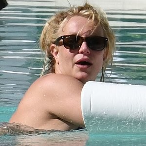 Naked Celebrity Pic Britney Spears 003 pic