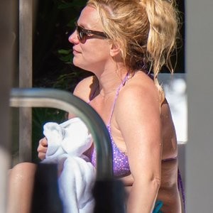 Hot Naked Celeb Britney Spears 011 pic