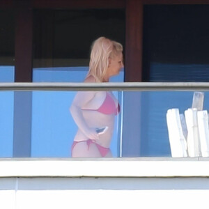 Free nude Celebrity Britney Spears 036 pic