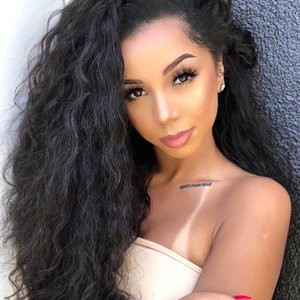 Leaked Celebrity Pic Brittany Renner 032 pic