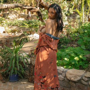 nude celebrities Brookliyn 008 pic