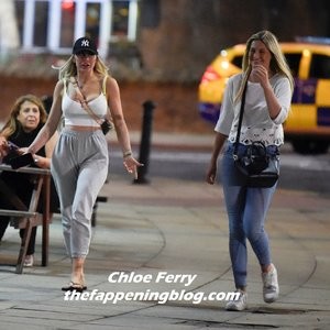 Famous Nude Chloe Ferry 017 pic