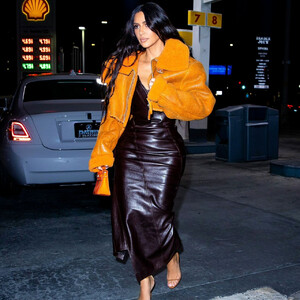 celeb nude Kim Kardashian 002 pic