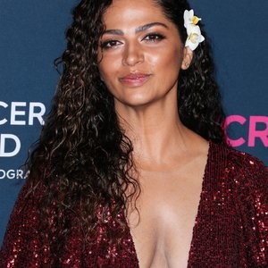 Camila Alves McConaughey Shows Off Her Cleavage at The Event in Beverly Hills (39 Photos) – Leaked Nudes