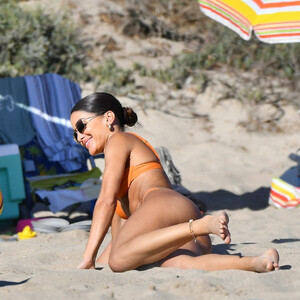Celebrity Naked Camila Coelho 041 pic