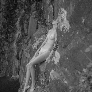Naked Celebrity Pic Camila Spader 007 pic