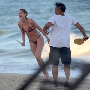 Celebrity Naked Candice Swanepoel 023 pic
