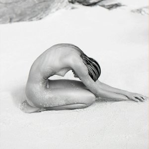 Celeb Nude Candice Swanepoel 006 pic