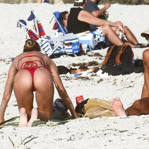 nude celebrities Candice Swanepoel 013 pic