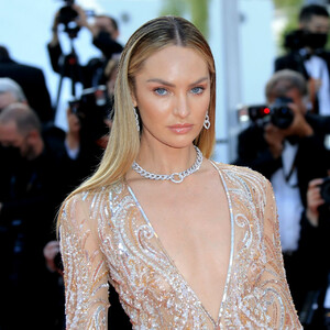 Free nude Celebrity Candice Swanepoel 053 pic