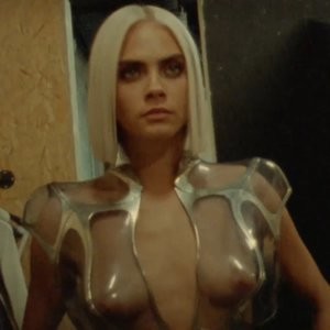 Cara Delevingne Sexy (13 Pics + Video) – Leaked Nudes