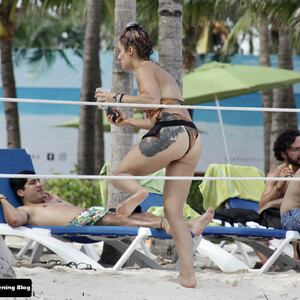 Celebrity Nude Pic Cara Maria Sorbello 021 pic