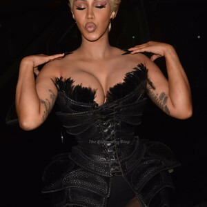 Naked celebrity picture Cardi B 011 pic