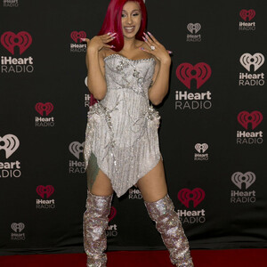 Hot Naked Celeb Cardi B 011 pic