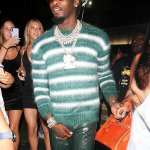 Celeb Naked Cardi B 022 pic