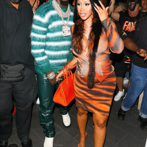 Naked Celebrity Cardi B 033 pic