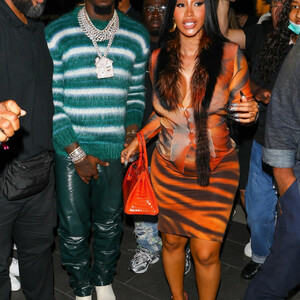 Famous Nude Cardi B 039 pic
