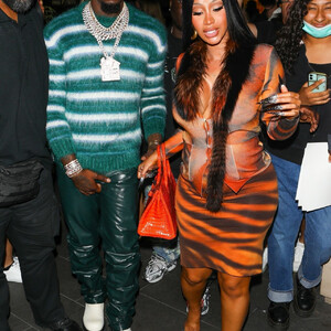 Naked Celebrity Cardi B 041 pic