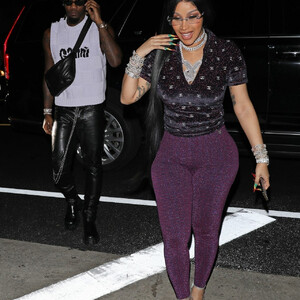 Nude Celeb Cardi B 045 pic