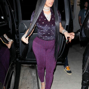 Famous Nude Cardi B 066 pic