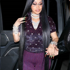 Nude Celeb Cardi B 068 pic