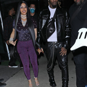 Celeb Naked Cardi B 092 pic
