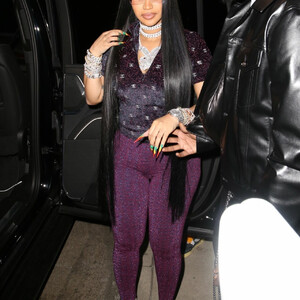 Naked Celebrity Pic Cardi B 132 pic