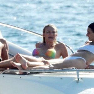 Carl Hirschmann & Fiammetta Cicogna Enjoy Their Holiday in Formentera (26 Photos) - Leaked Nudes