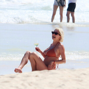 Caroline Vreeland Flaunts Her Boobs on the Beach in Mexico (72 Photos) – Leaked Nudes