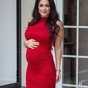 Casey Batchelor Shows Off Her Baby Bump in a Red Dress (14 Photos) – Leaked Nudes