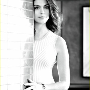 Celebrity Nude Pic Cecily Strong 034 pic