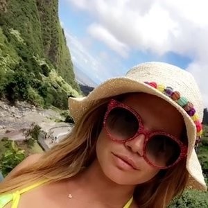 Chanel West Coast Sexy (16 Photos + Gifs) - Leaked Nudes