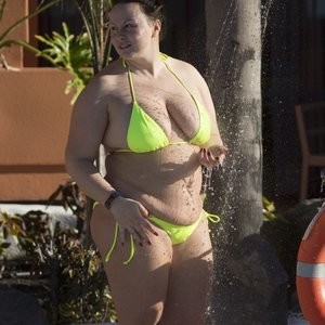 Nude Celeb Chanelle Hayes 049 pic