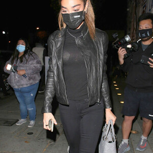 Celebrity Naked Chantel Jeffries 009 pic