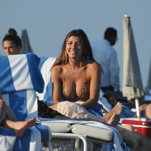 Chantel Jeffries Boyfriend Drew Taggart Enjoys Beach Day Without Her (49 Photos) – Leaked Nudes