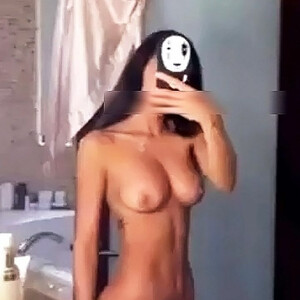 Newest Celebrity Nude Chantel Jeffries 027 pic