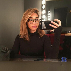 celeb nude Chantel Jeffries 054 pic