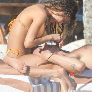 Naked Celebrity Pic Chantel Jeffries 161 pic