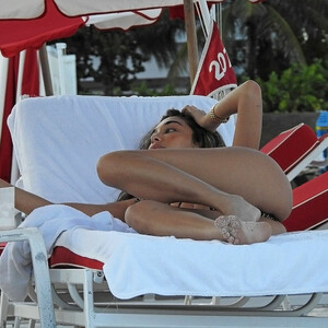 Celeb Nude Chantel Jeffries 170 pic