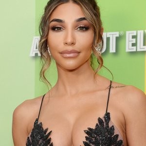 Real Celebrity Nude Chantel Jeffries 004 pic
