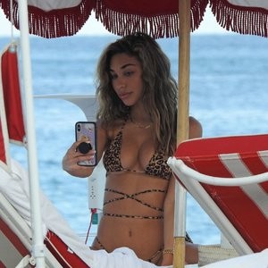 Celebrity Naked Chantel Jeffries 017 pic