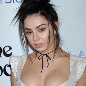 Charli XCX Cleavage (7 Photos) – Leaked Nudes