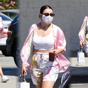 Charli XCX Steps Out to Pick Up Some Lunch to Go (13 Photos) - Leaked Nudes