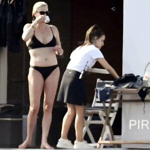Free Nude Celeb Charlize Theron 035 pic