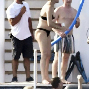 Nude Celebrity Picture Charlize Theron 053 pic