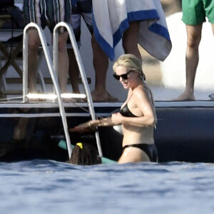 nude celebrities Charlize Theron 058 pic