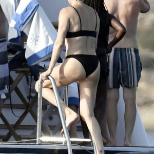 celeb nude Charlize Theron 068 pic