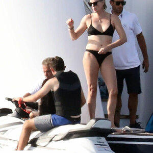 celeb nude Charlize Theron 089 pic